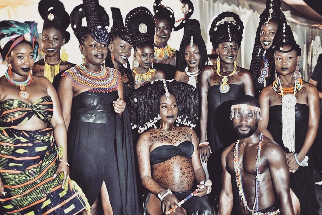 Décolonisons le cheveu afro : Les moments forts du live avec le cheveutologue Nsibentum